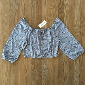 Pink Rose Crop Top sz Medium Women’s Blue Floral 3/4 Sleeve Off Shoulder Cute